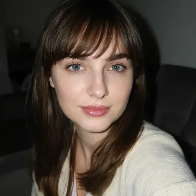 Карине, 30